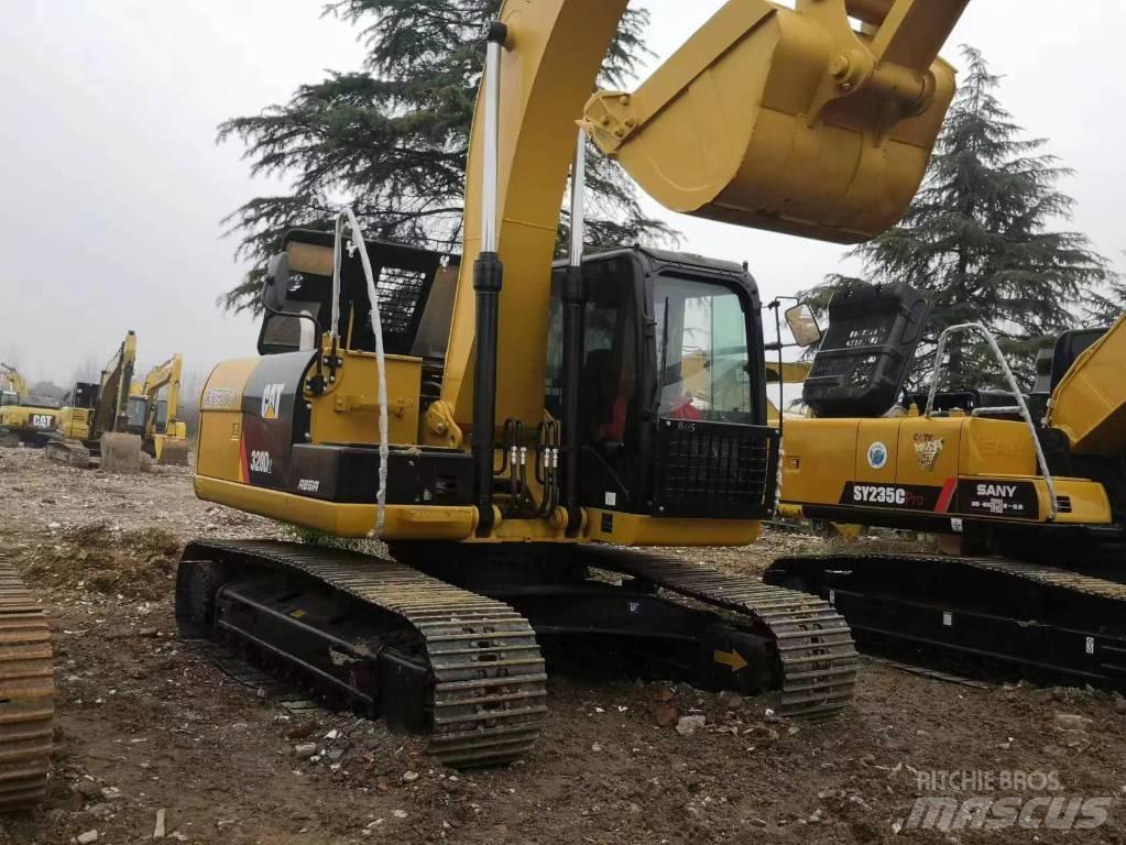 CAT 320 D Εκσκαφείς με ερπύστριες