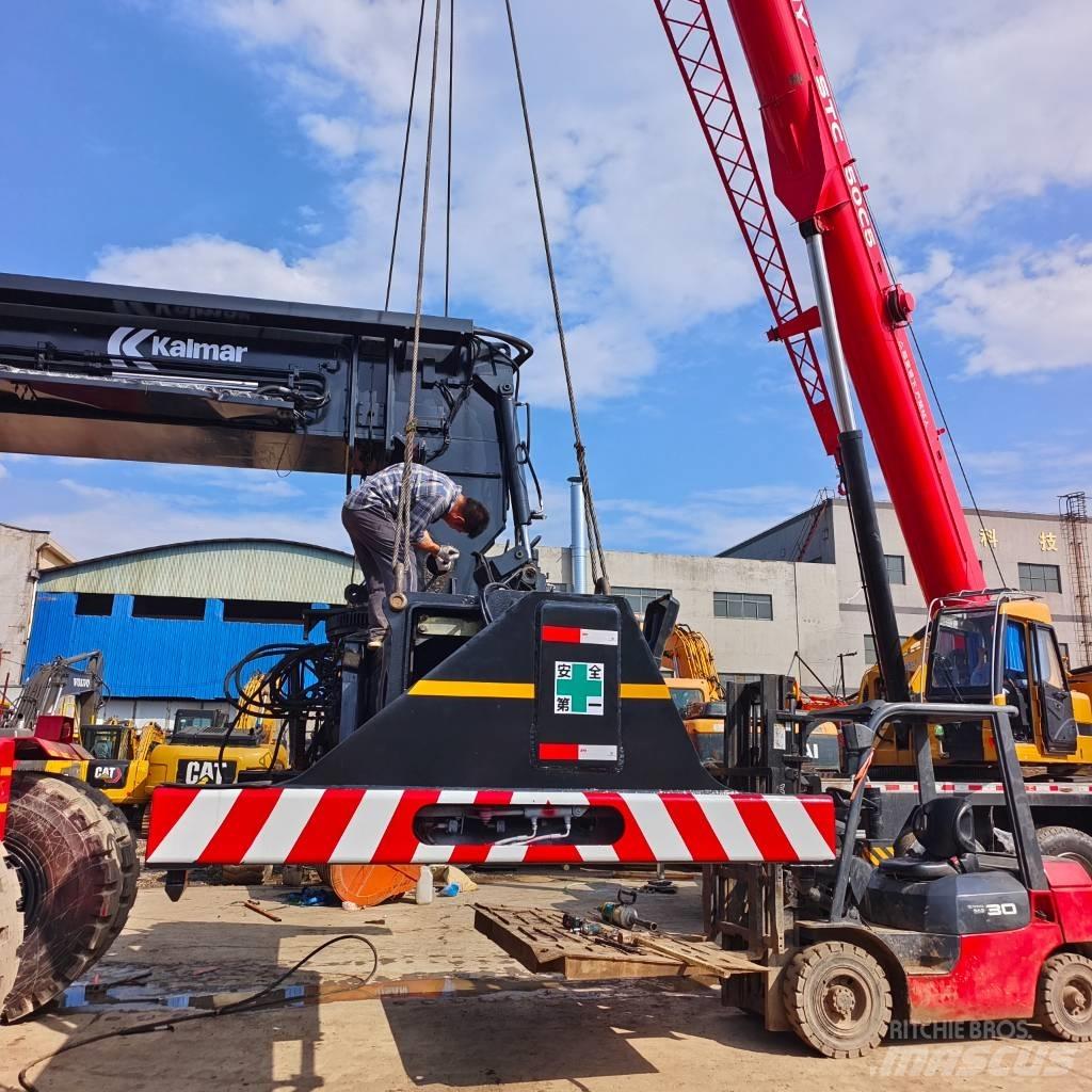 Kalmar DRF 450 Γερανοί στοίβαξης εμπορευματοκιβωτίων