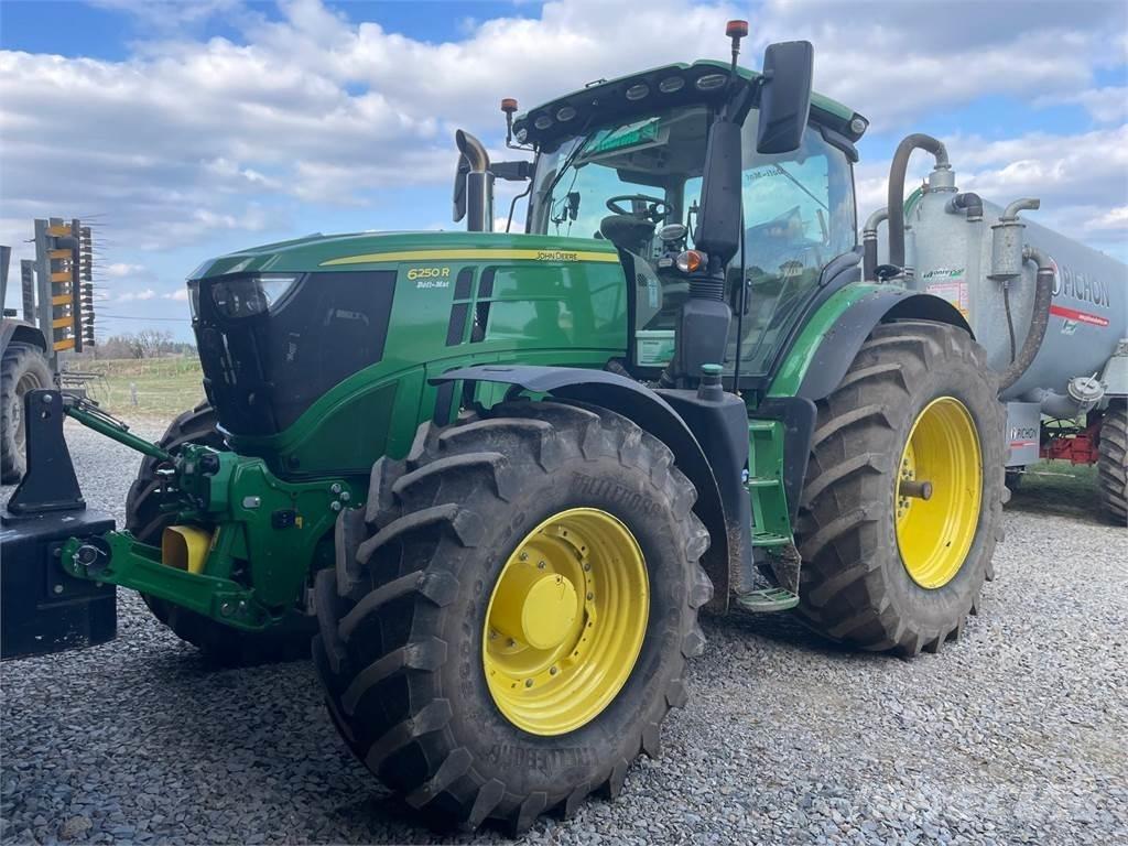 John Deere 6250R Τρακτέρ