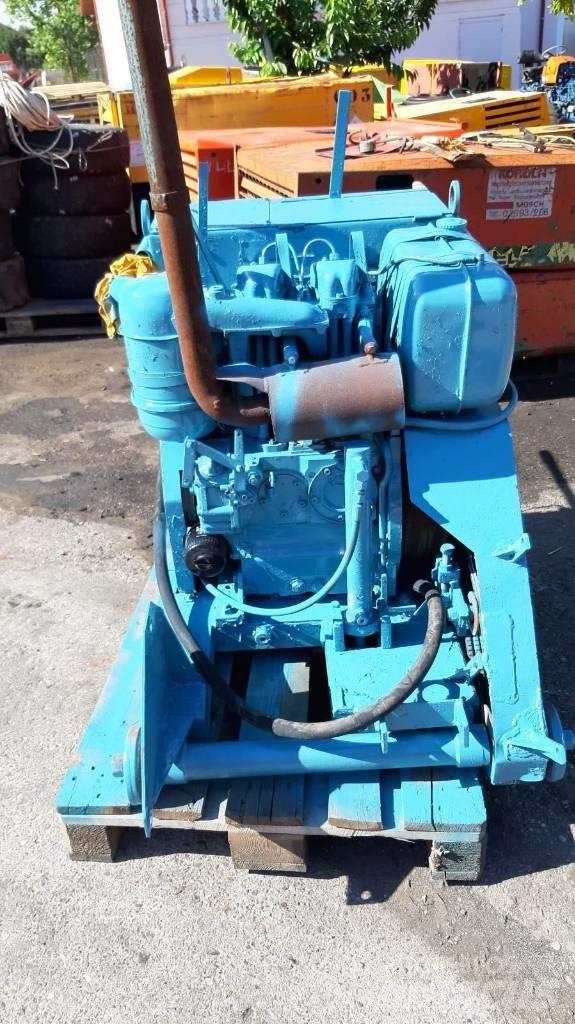 Hanix 32 HP Κατασκευές - Άλλα