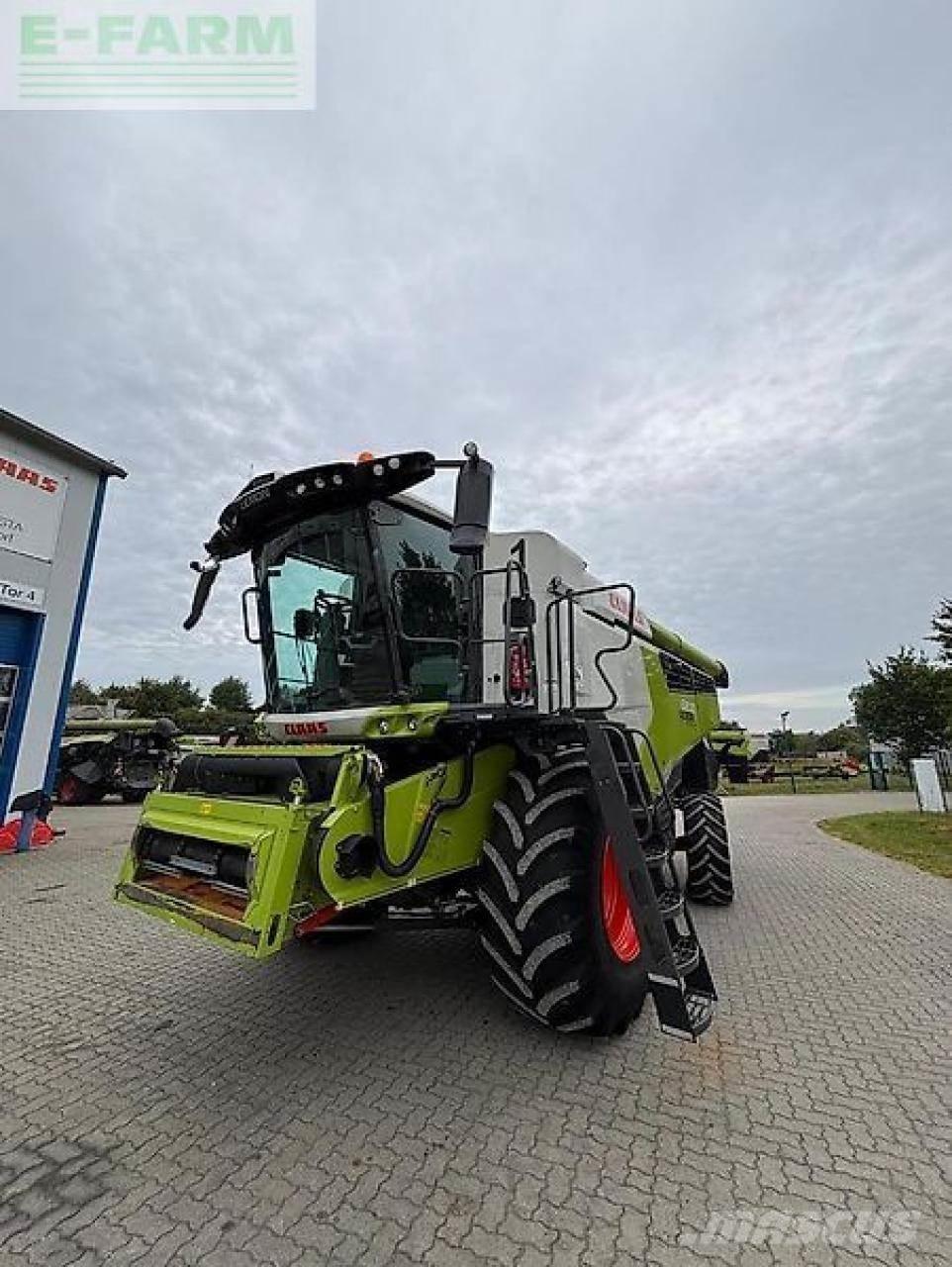 CLAAS lexion 6800 Θεριζοαλωνιστικές μηχανές