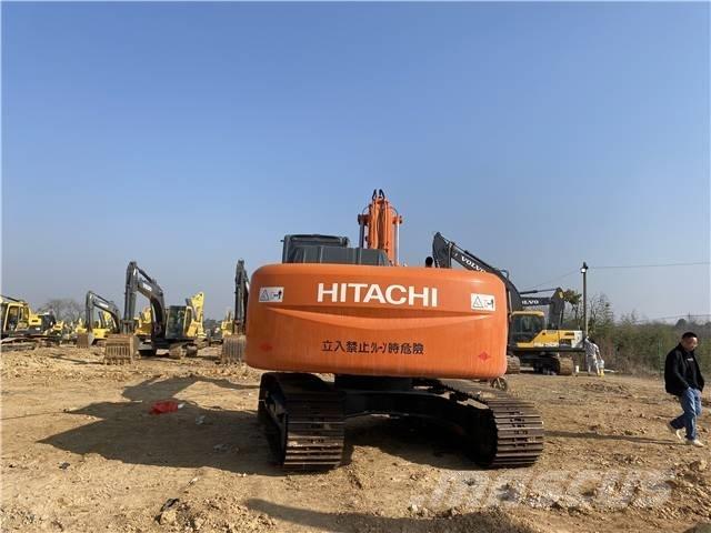 Hitachi ZX210 Εκσκαφείς με ερπύστριες