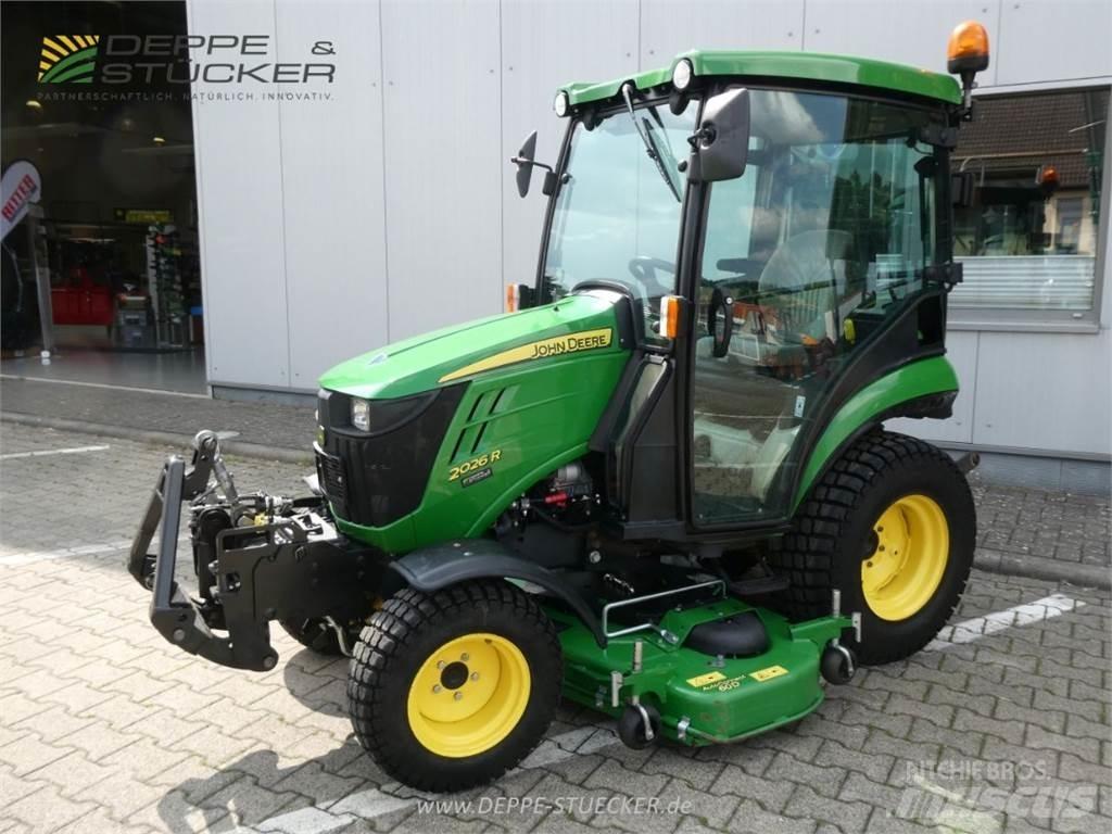 John Deere 2026R Τρακτέρ μικρών διαστάσεων