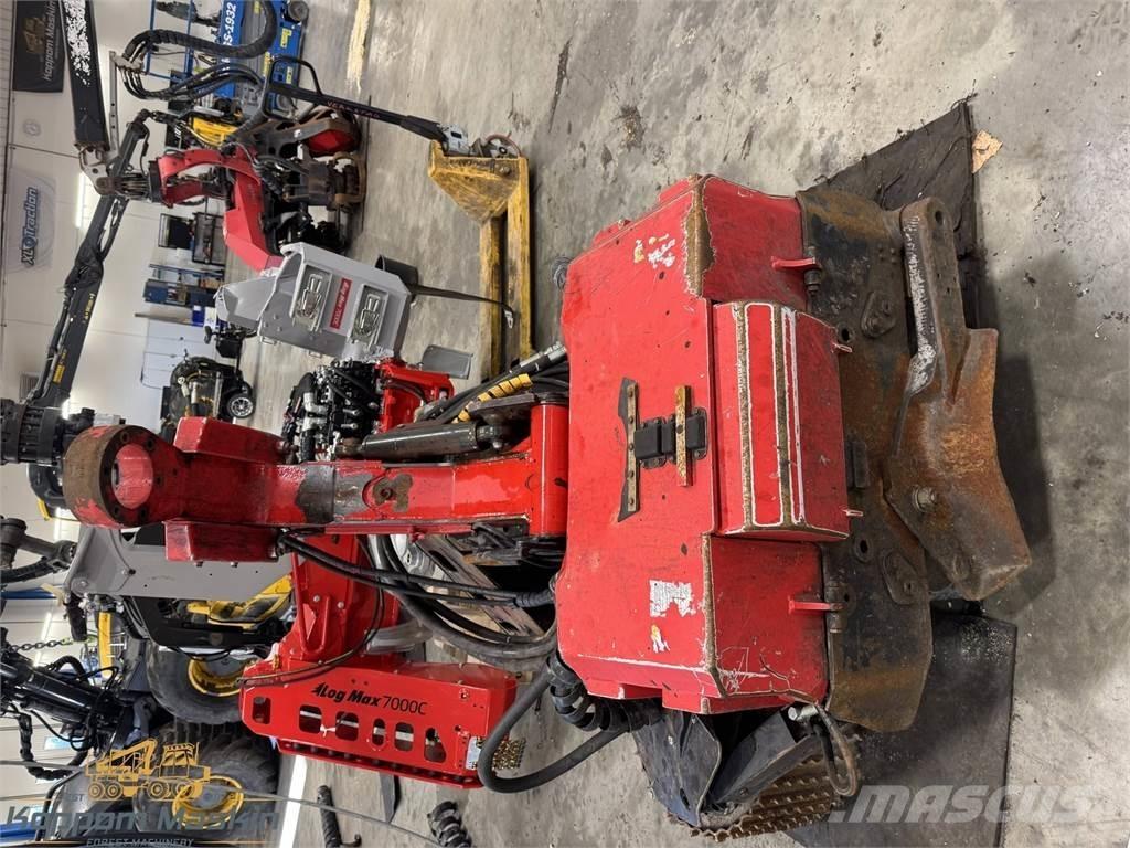 Komatsu S132 Κεφαλές συλλεκτικών μηχανών