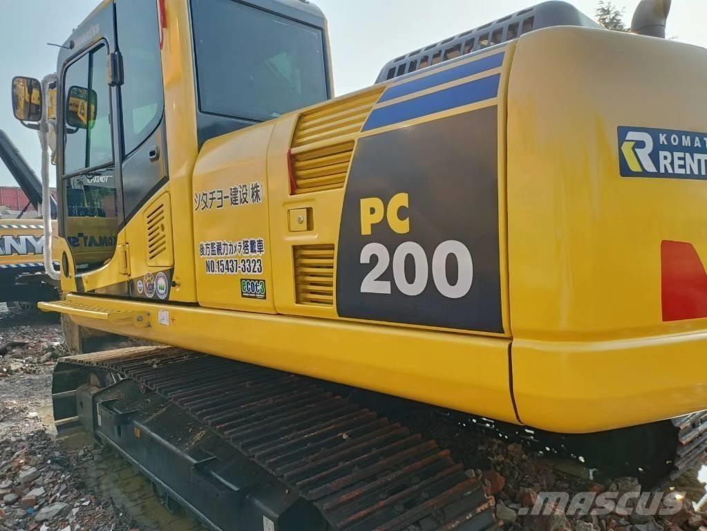 Komatsu PC 200-8 Εκσκαφείς με ερπύστριες