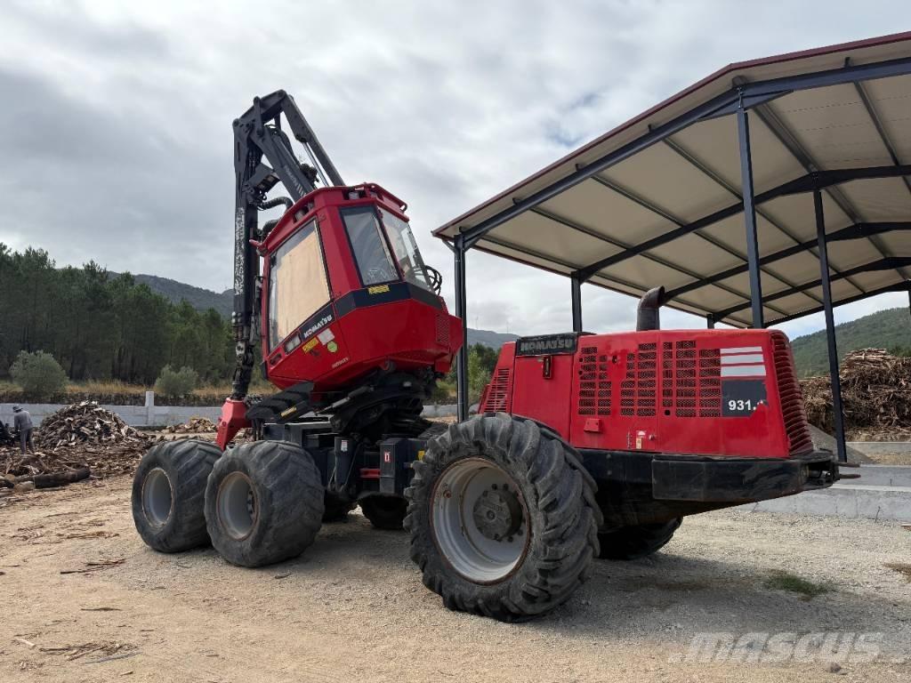 Komatsu 931.1 Θεριζοαλωνιστικές μηχανές