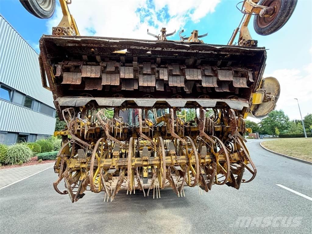 Ropa PANTHER 2 Μηχανή εξαγωγής και συλλογής τεύτλων