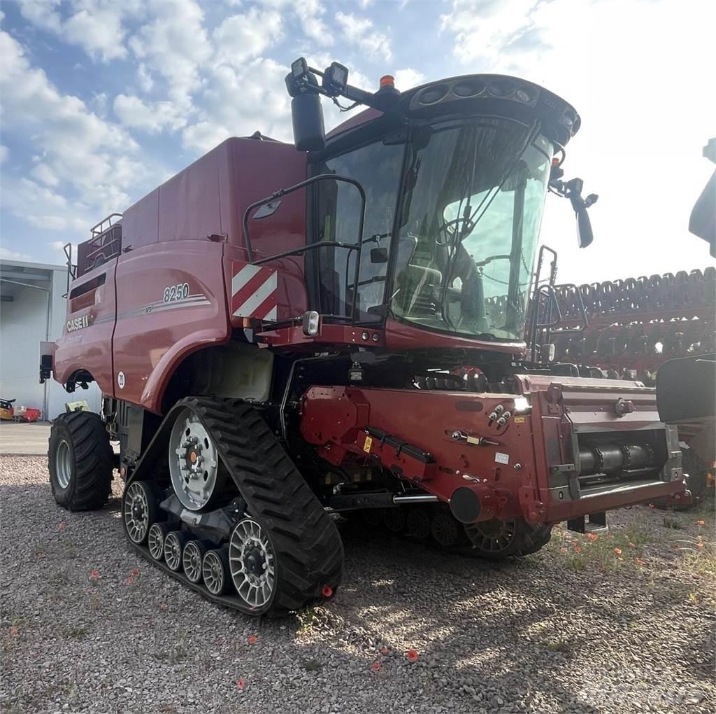 Case IH 8250 ASF Θεριζοαλωνιστικές μηχανές