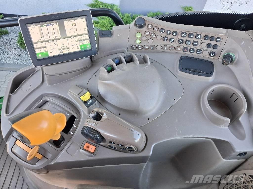 John Deere 6110 R Τρακτέρ