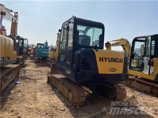 Hyundai 60 Εκσκαφείς με ερπύστριες