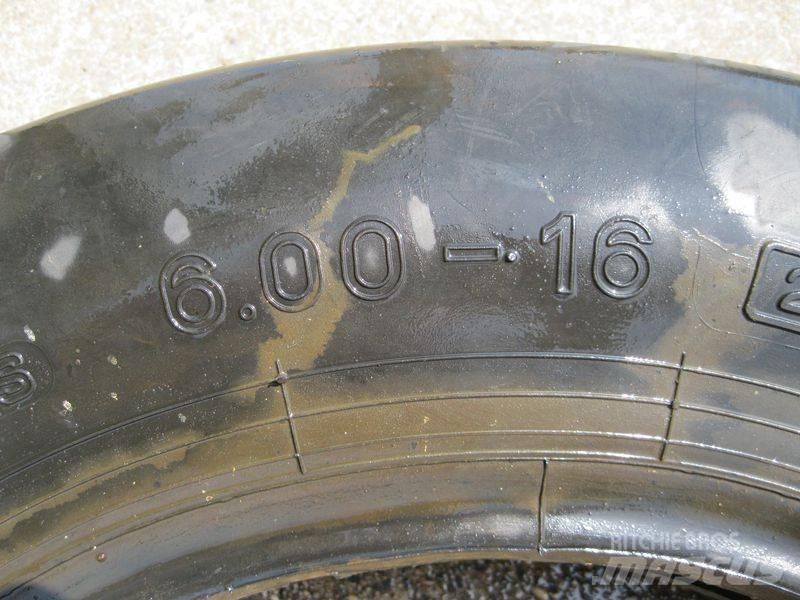 Pirelli 6.00-16 band Ελαστικά και ζάντες