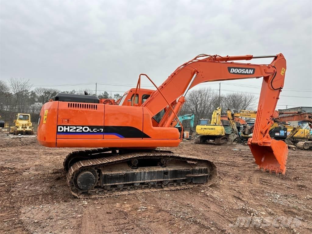Doosan DH220-7 Εκσκαφείς με ερπύστριες