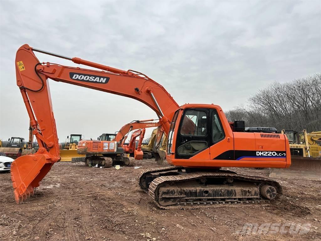 Doosan DH220-7 Εκσκαφείς με ερπύστριες