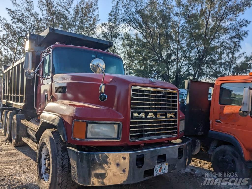 Mack CL 713 Φορτηγά Ανατροπή
