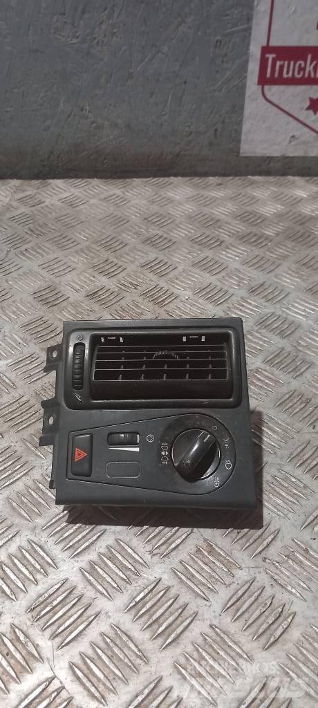 Volvo FH 12    20953569 Καμπίνες και εσωτερικό