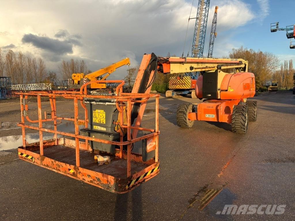JLG 800 AJ Ανυψωτήρες με αρθρωτό βραχίονα