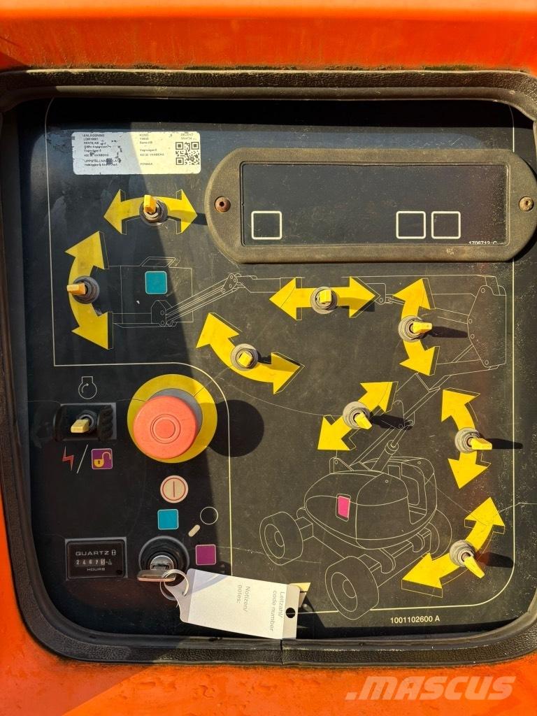 JLG 800 AJ Ανυψωτήρες με αρθρωτό βραχίονα