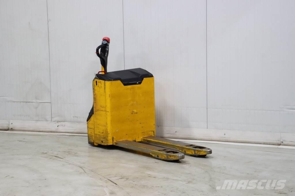 OM TL18 Χειροκίνητο περονοφόρο ανυψωτικό