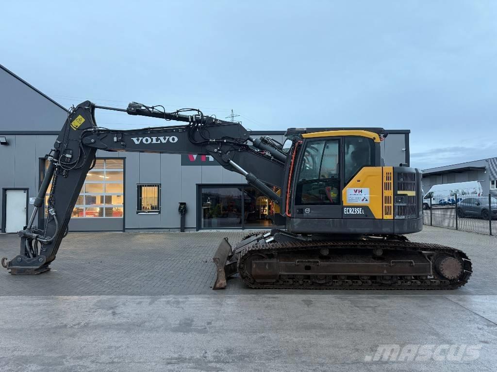 Volvo ECR 235 Εκσκαφείς με ερπύστριες