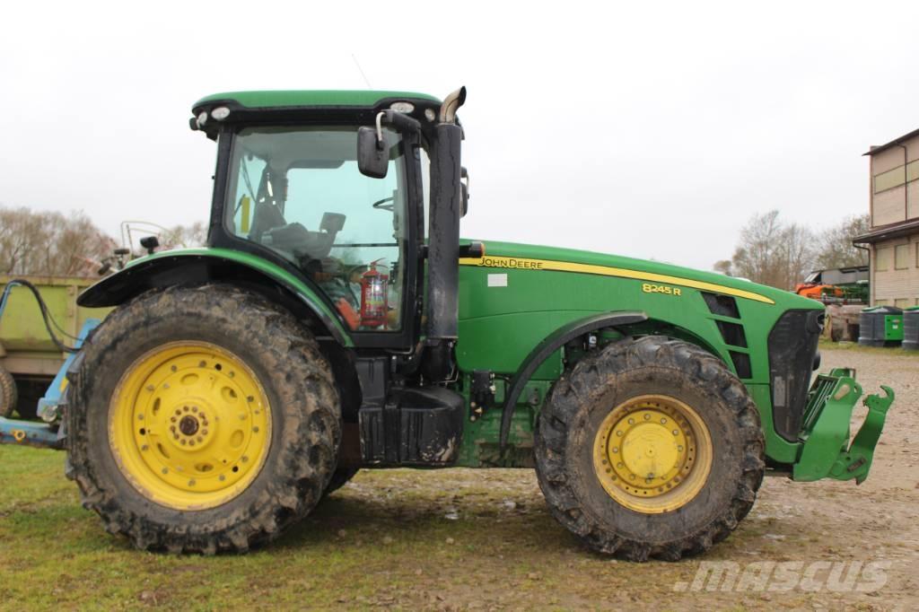 John Deere 8245 R Τρακτέρ
