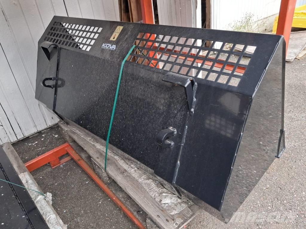 Kova Lumikauha Προσαρτούμενα εξαρτήματα τρακτέρ μικρών διαστάσεων