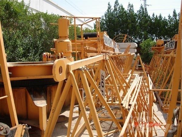 Liebherr 100LC Πυργογερανοί