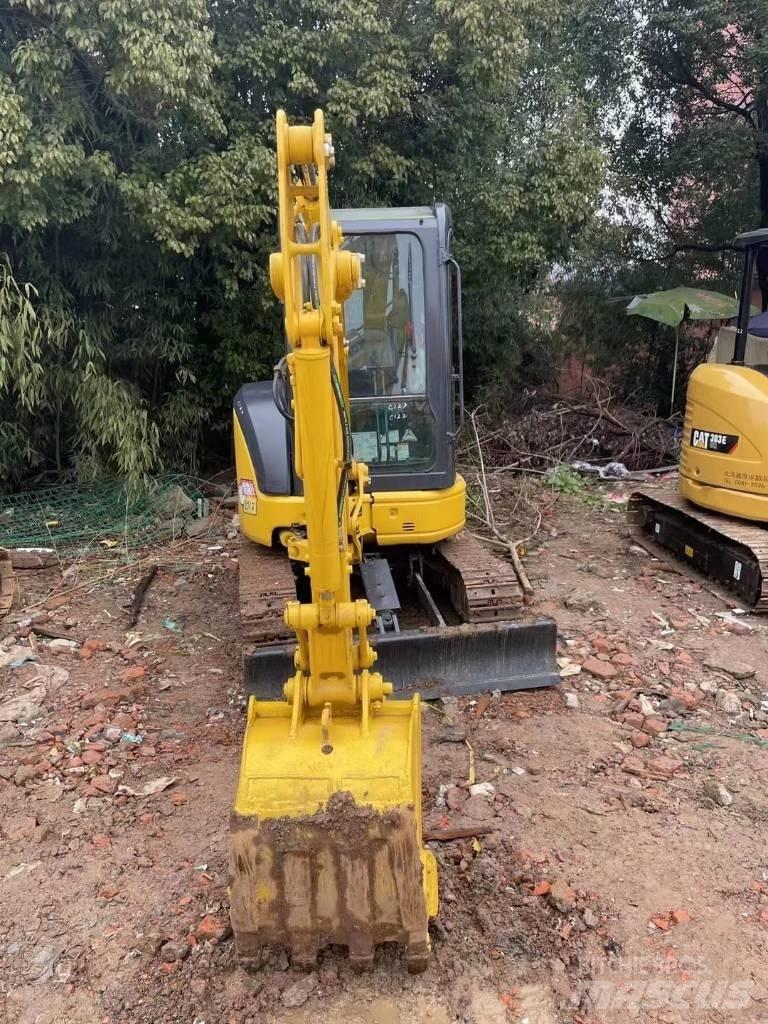 Komatsu PC 30 Εκσκαφάκι (διαβολάκι) < 7t