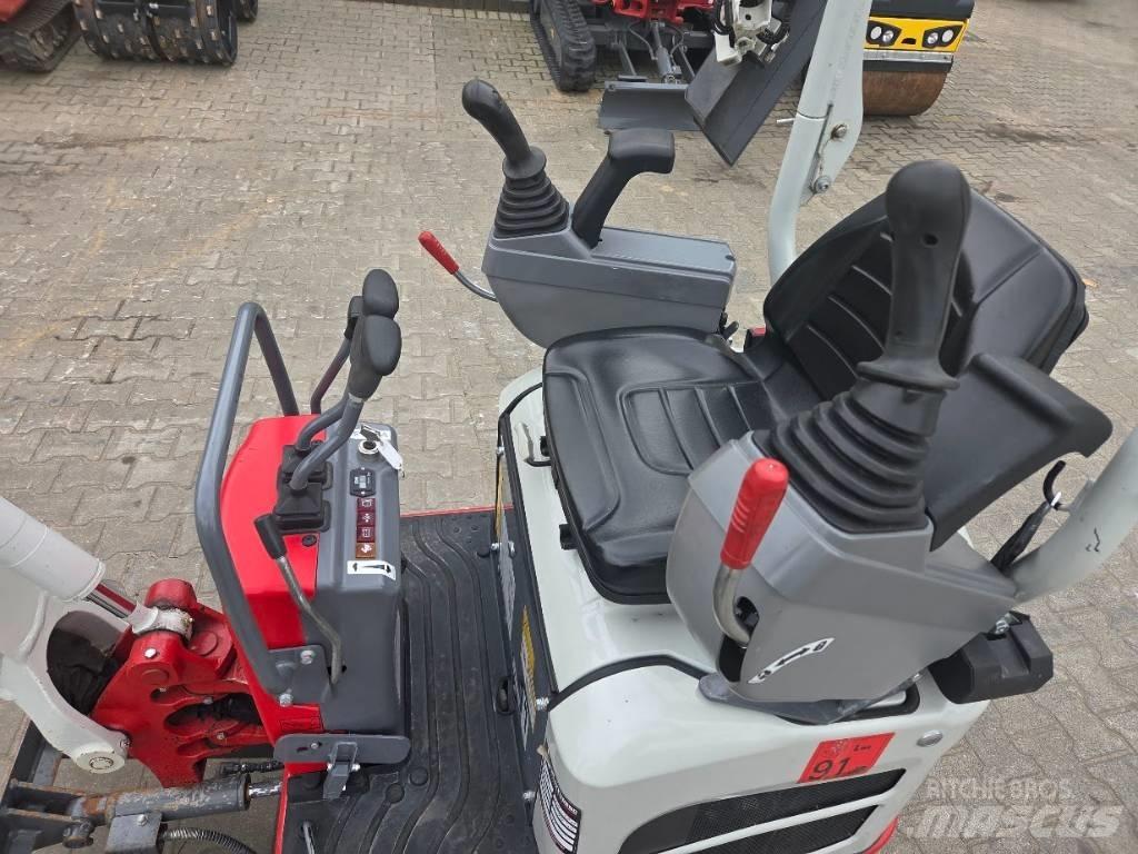 Takeuchi TB 210 R Εκσκαφάκι (διαβολάκι) < 7t