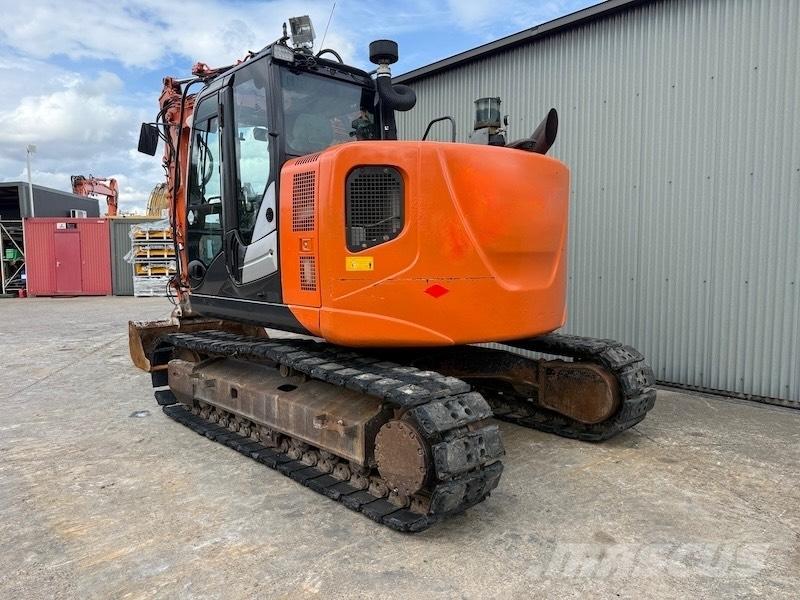 Hitachi ZX 135 US-5B Εκσκαφείς με ερπύστριες