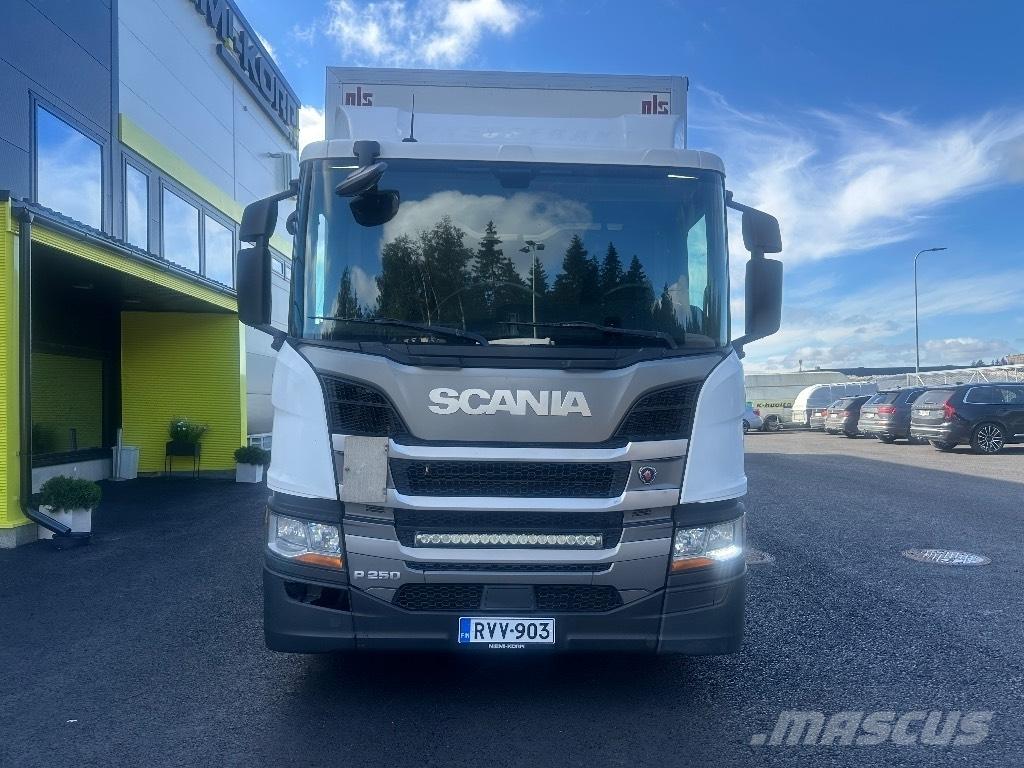 Scania P250 Φορτηγά Κόφα