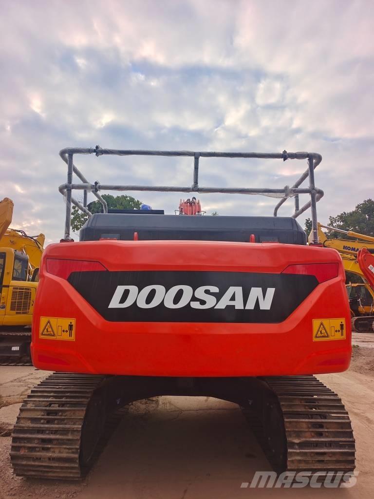 Doosan DX 225LC-9C Εκσκαφείς με ερπύστριες