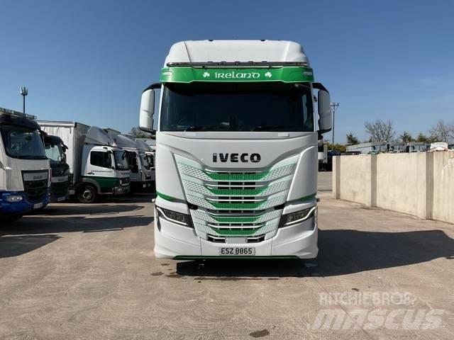 Iveco S-Way 570 Τράκτορες