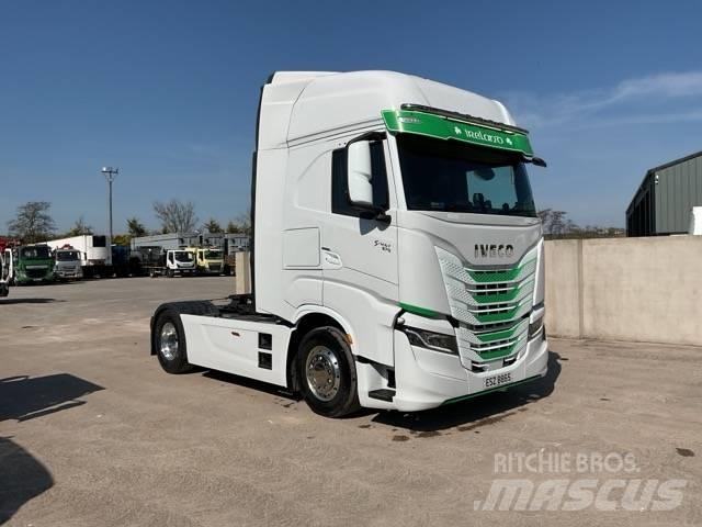 Iveco S-Way 570 Τράκτορες
