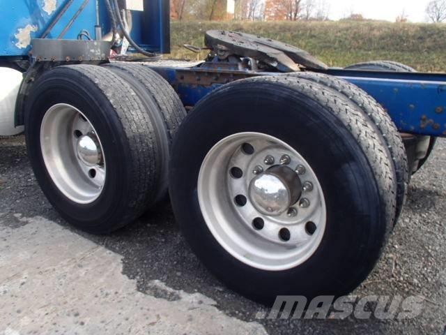 Kenworth T 800 Τράκτορες