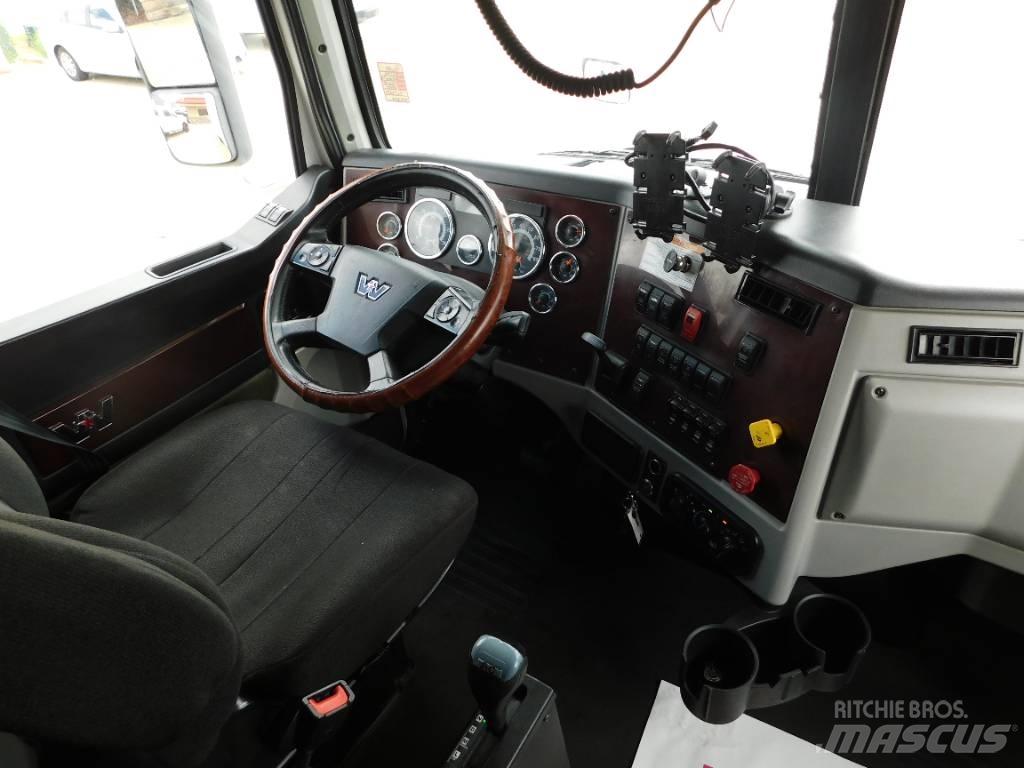 Western Star 5700 XE Τράκτορες