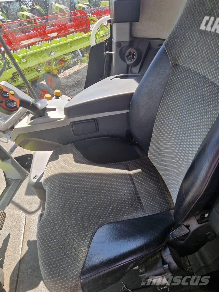 CLAAS Lexion 670 Θεριζοαλωνιστικές μηχανές