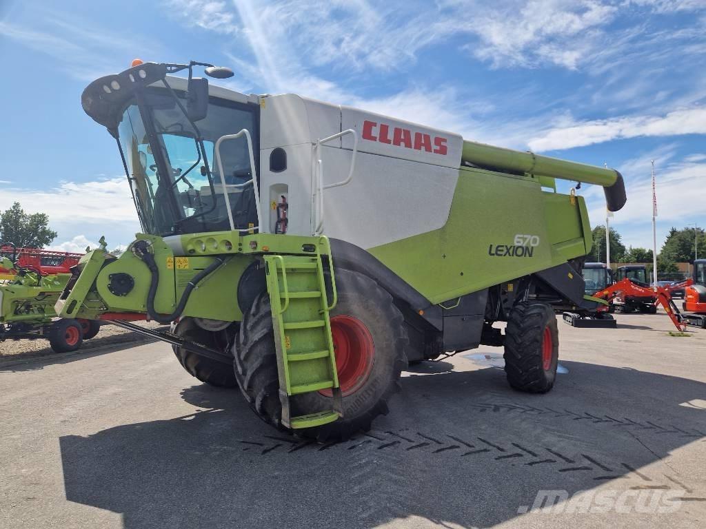 CLAAS Lexion 670 Θεριζοαλωνιστικές μηχανές