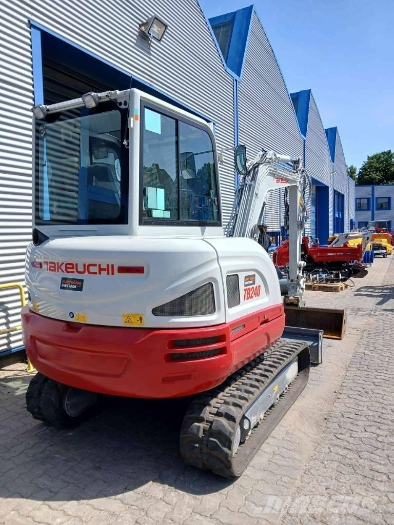 Takeuchi TB 240 DPF Εκσκαφάκι (διαβολάκι) < 7t