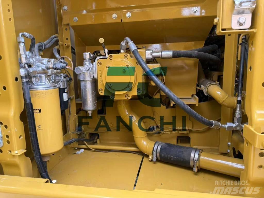 CAT 320 Εκσκαφείς με ερπύστριες