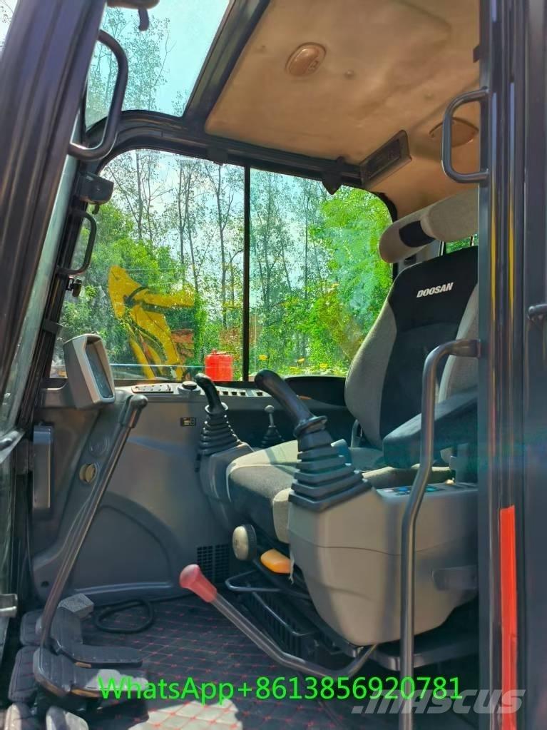 Doosan DX 60 Εκσκαφείς με ερπύστριες