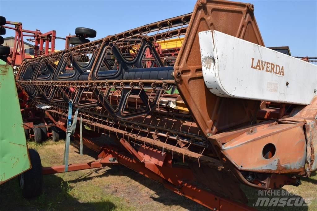 Laverda L624 Θεριζοαλωνιστικές μηχανές