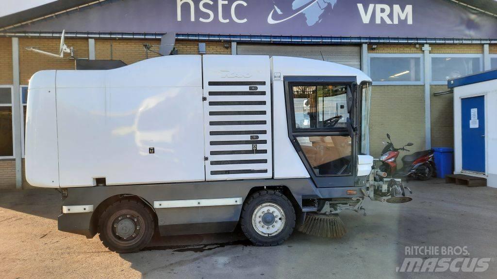 Ravo 530ST Σκούπες