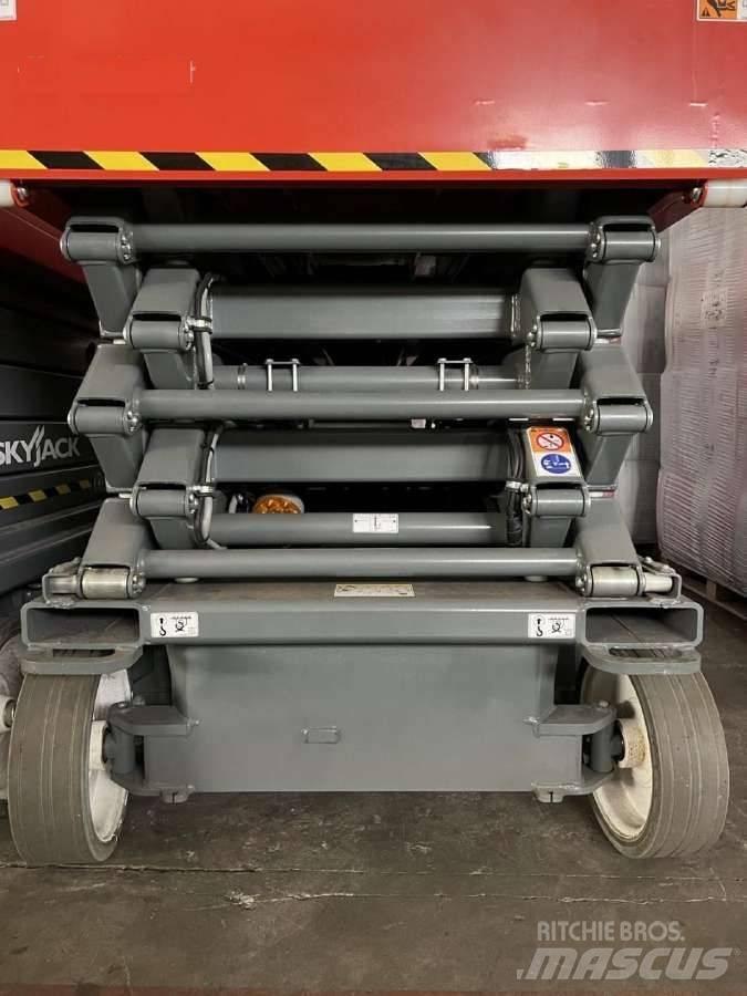 SkyJack SJ4732 Ανυψωτήρες ψαλιδωτής άρθρωσης