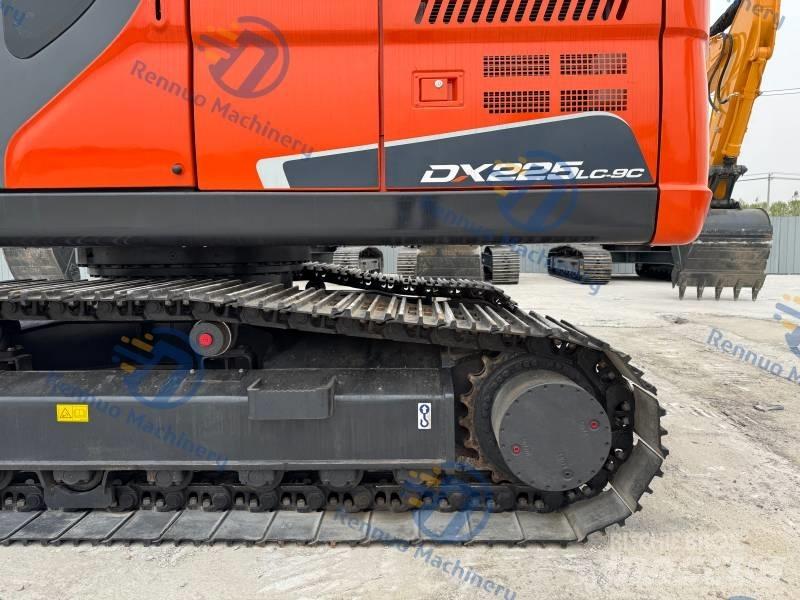 Doosan DX 225 LC-9C Εκσκαφείς με ερπύστριες