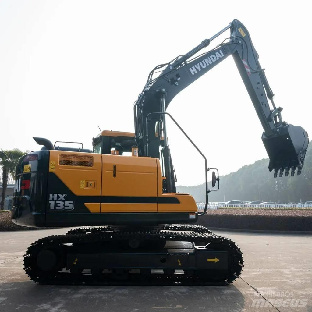Hyundai HX135 Εκσκαφείς με ερπύστριες