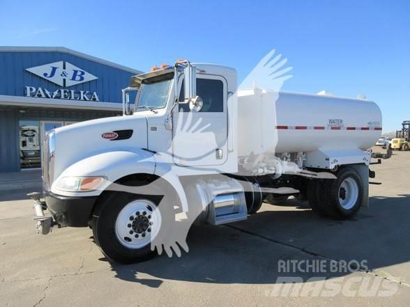Peterbilt 337 Βυτιοφόρα φορτηγά