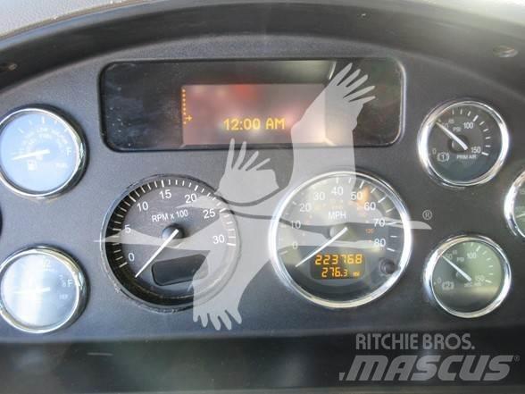 Peterbilt 337 Βυτιοφόρα φορτηγά