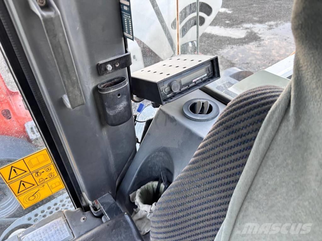 Liebherr L 544 Φορτωτές με λάστιχα (Τροχοφόροι)