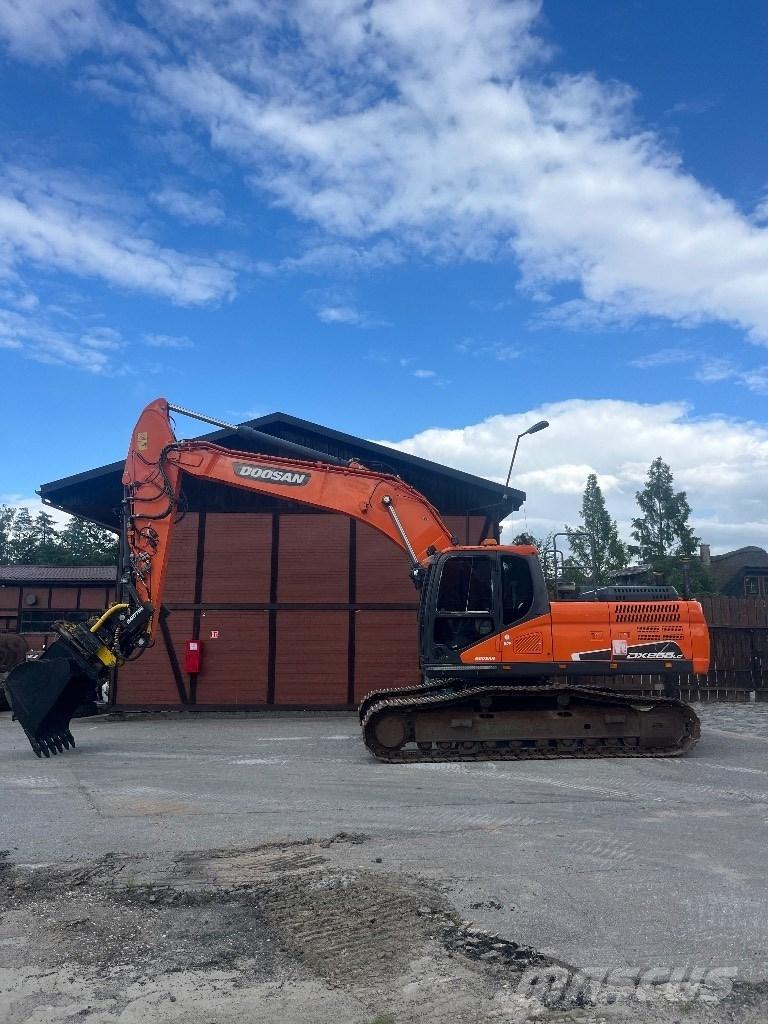 Doosan DX 255 LC-5 Εκσκαφείς με ερπύστριες