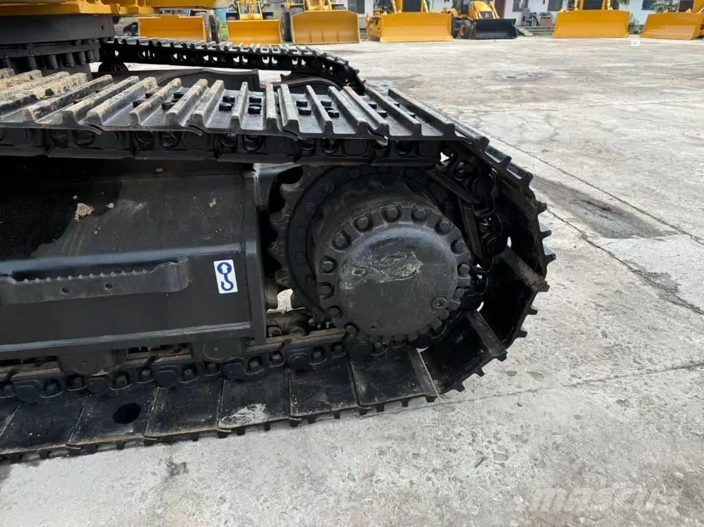 CAT 330D Εκσκαφείς με ερπύστριες